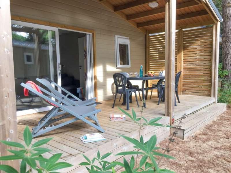 Camping Le Suroit Le Bois-Plage-en-Re Exterior photo