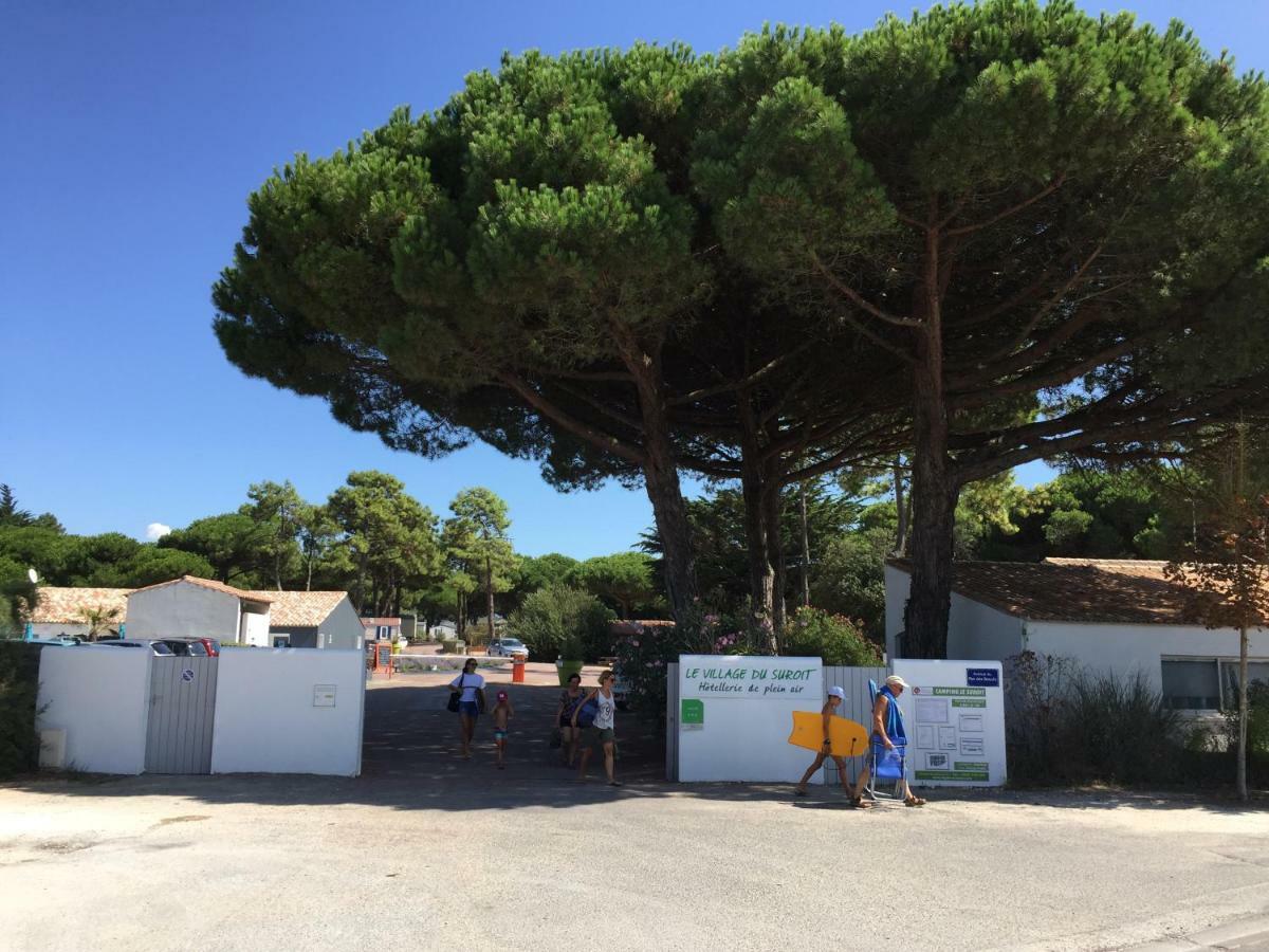 Camping Le Suroit Le Bois-Plage-en-Re Exterior photo